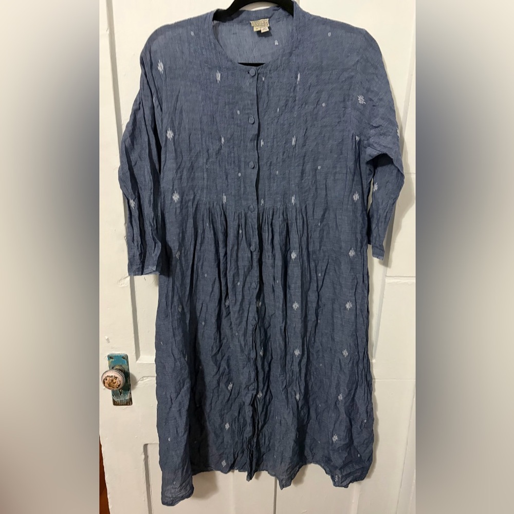 NEERU KUMAR
KAFTAN DRESS - BLUE